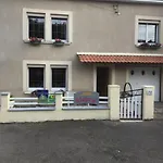 Oda ve Kahvaltı Flopre Flocourt