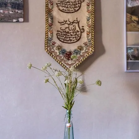 Flopre Bed and Breakfast 3*