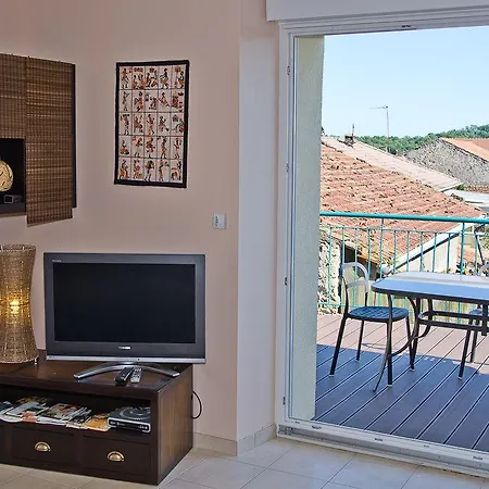 Flopre Bed & Breakfast 3*