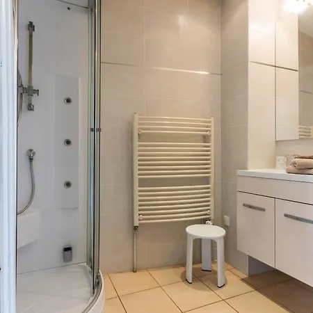 Bed and Breakfast Flopre 3*
