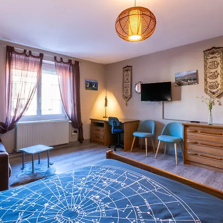 Flopre Bed and Breakfast 3*