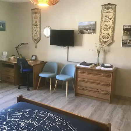 Flopre Bed and Breakfast 3*