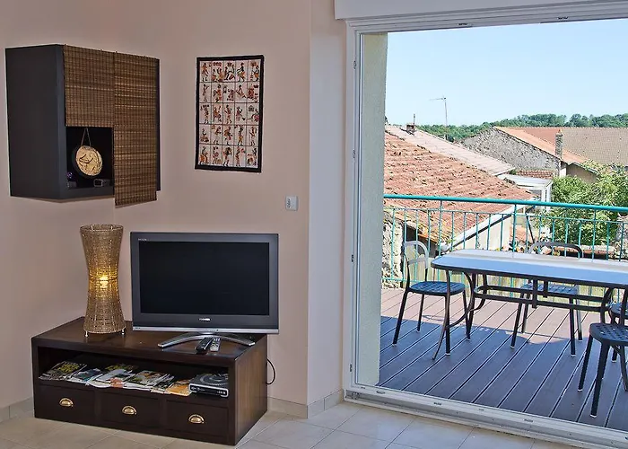 Flopre ベッド・アンド・ブレックファスト 3*