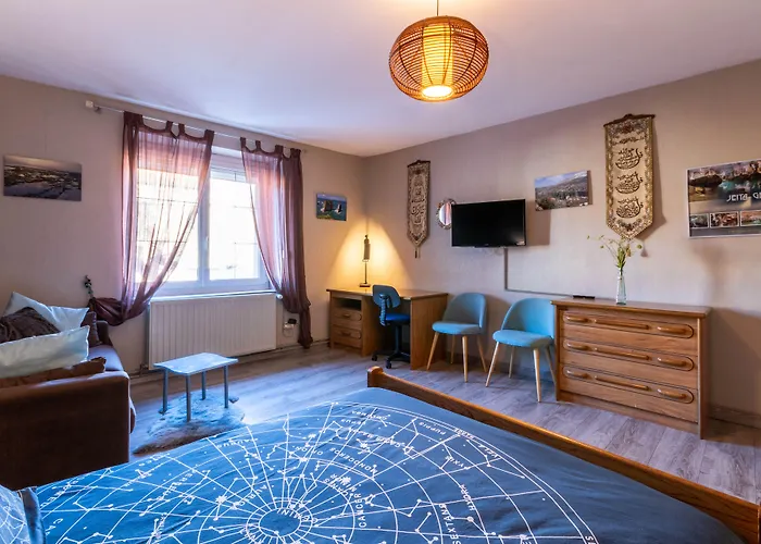 Flopre ベッド・アンド・ブレックファスト 3*